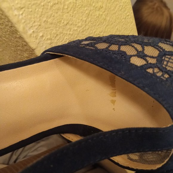Dream paris heels in dark blue size 8 1/2 - Picture 4 of 6